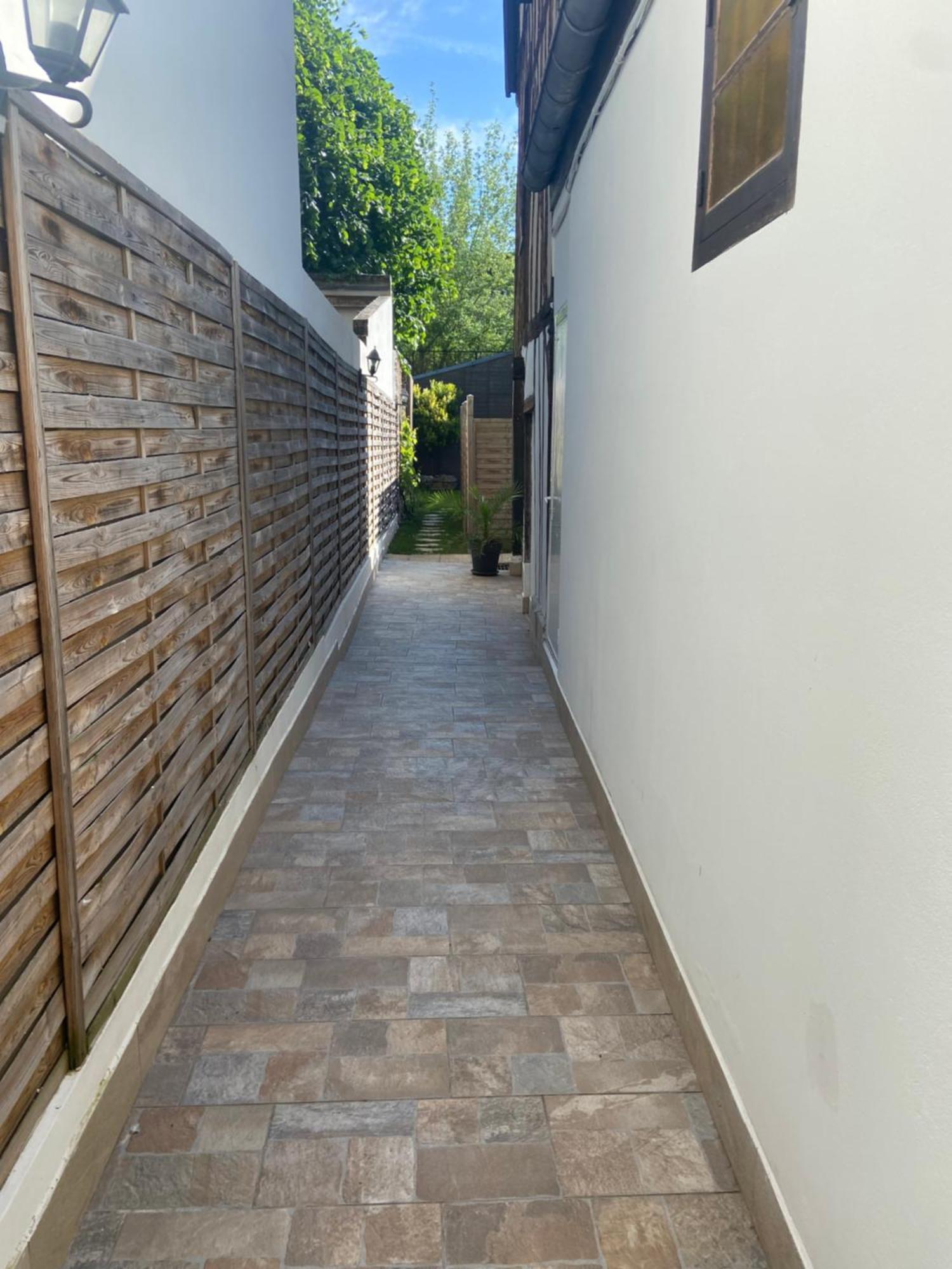 La Champenoise Apartment Troyes Bagian luar foto